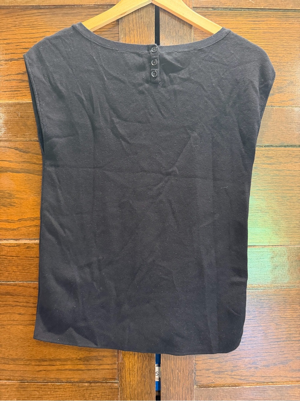 Talbots medium knit shell Black sweater capped sleeve tank top business casual - Picture 2 of 12